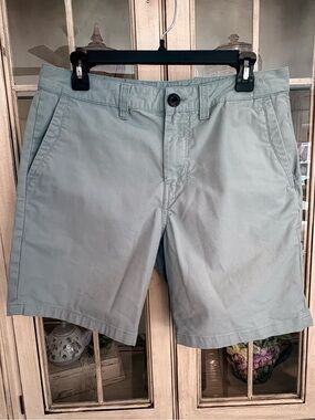 Roark Men’s Cotton Blend Flat Front Chino Shorts in Slate Blue